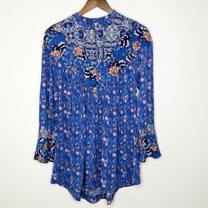Free People Blue Boho Floral Print Long Flutter Sleeve Blouse Tunic - Women’s US